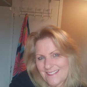 Meet your Posher, Kay